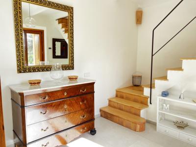 WINTER: 2 storey finca with oil central heating near Montouri ---- F 78 WT