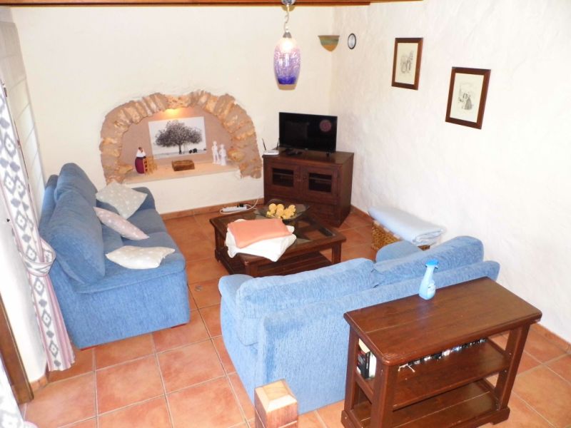 WINTER 25 / 26 : Grosse FInca mit Heizung, Pool und in ruhiger Lage bei Felanitx -- F 13 WT