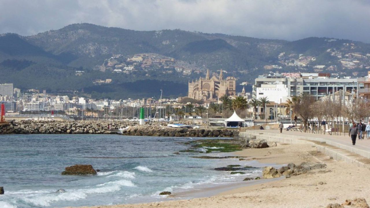 WINTER 25 / 26: Schöne Wohnung mit Terrasse und Parking in Es Molinar - Palma -- AP 05 WT