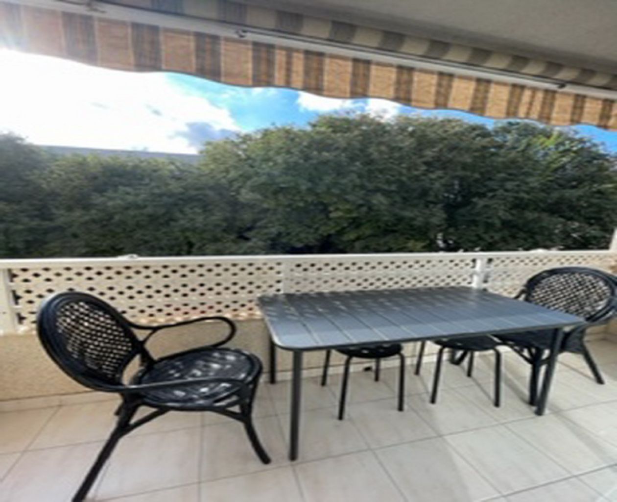 WINTER 25 / 26: Schöne Wohnung mit Terrasse und Parking in Es Molinar - Palma -- AP 05 WT