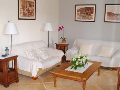 WINTER 26 / 27: Casita with central heating on a community lot near Manacor -- F 250 a