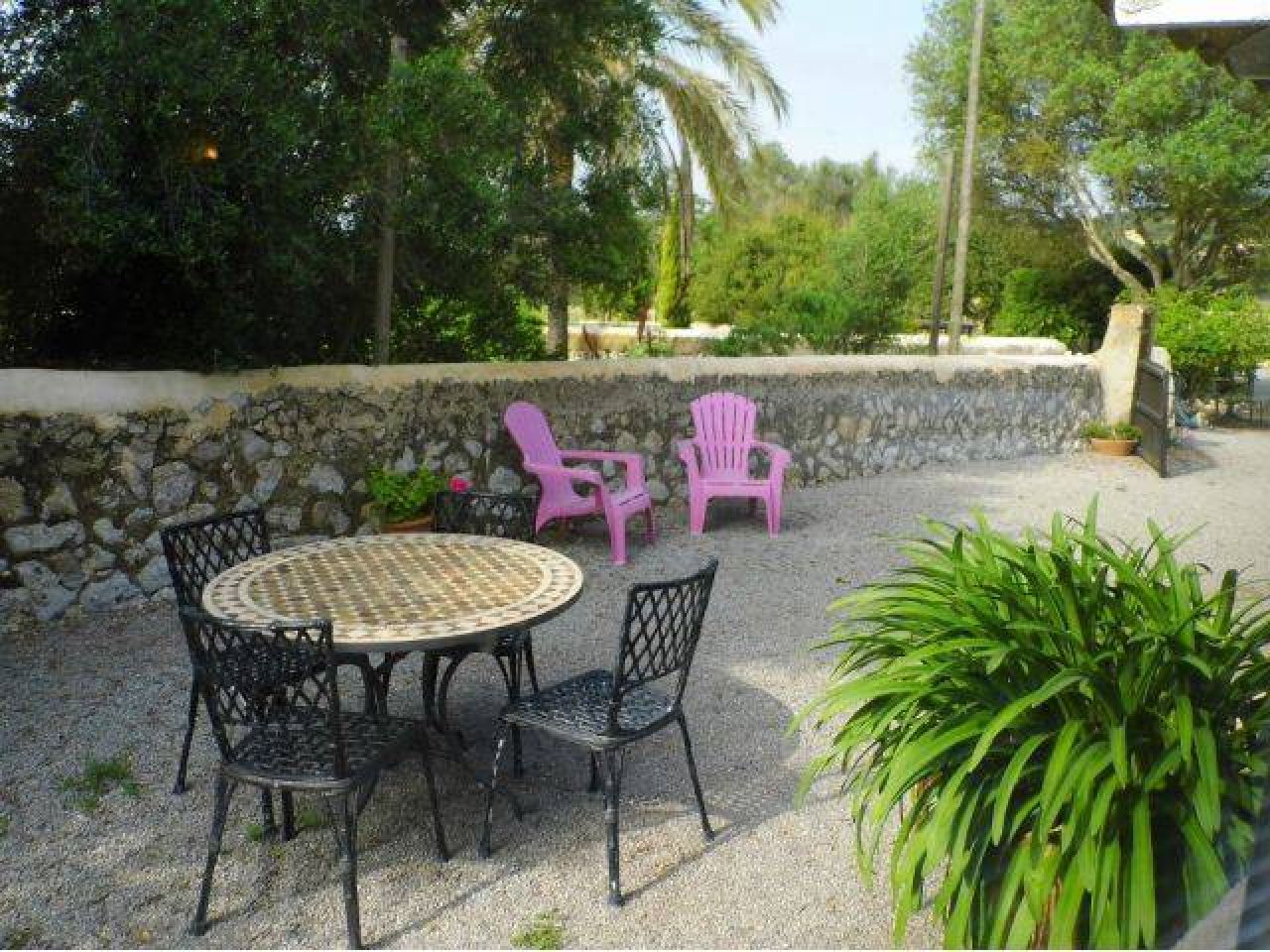 WINTER 26 / 27: Kleine Casita mit Terrasse auf dem Lande bei Manacor -- F 250 c