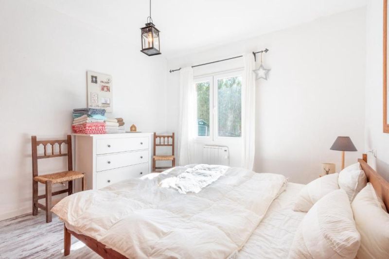 Invierno 27 / 28: Chalet a nivel de suelo con AC y piscina cerca de Es Carritxo -- CH 17 WT