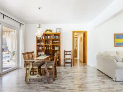 Invierno 27 / 28: Chalet a nivel de suelo con AC y piscina cerca de Es Carritxo -- CH 17 WT