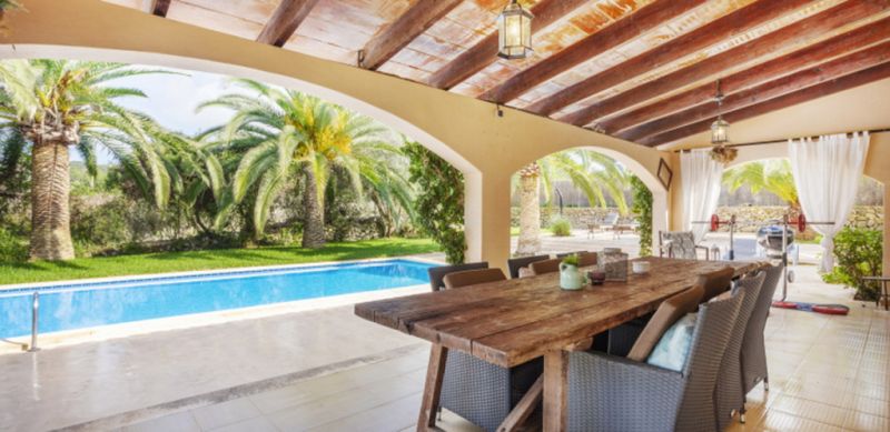 Invierno 27 / 28: Chalet a nivel de suelo con AC y piscina cerca de Es Carritxo -- CH 17 WT