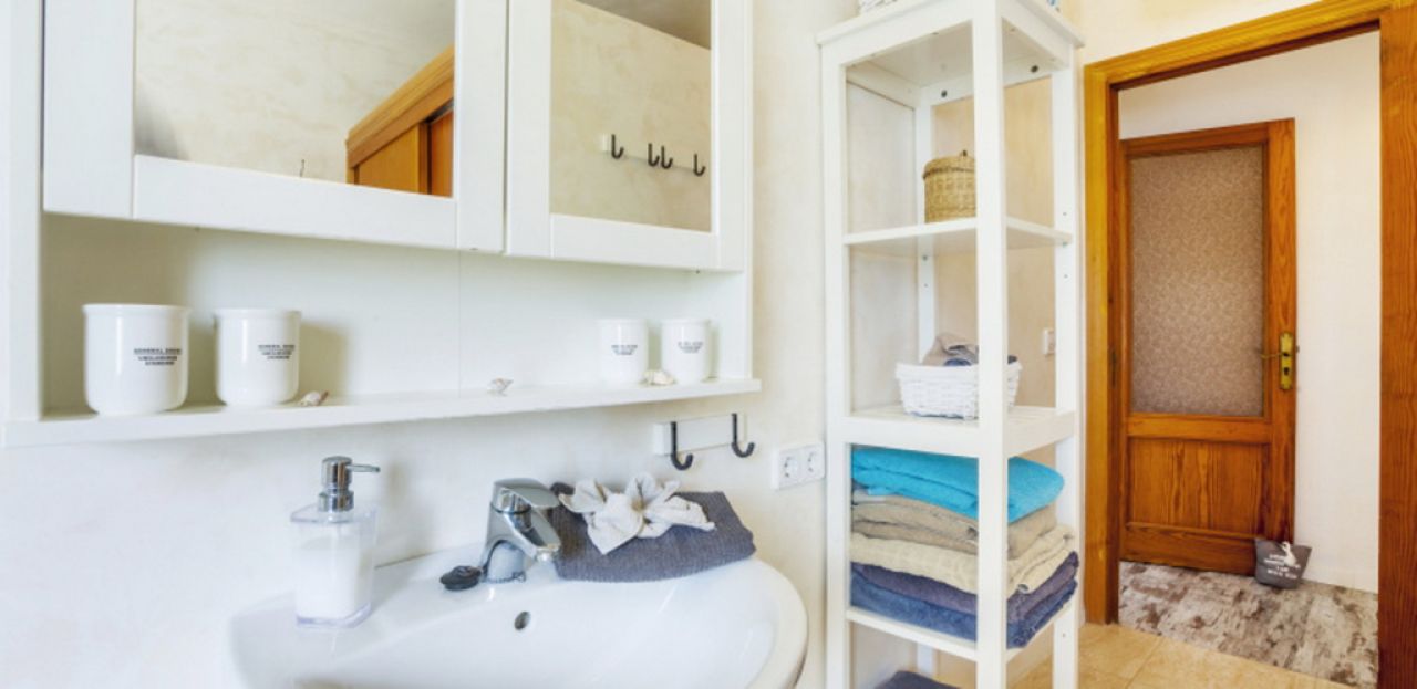 Invierno 27 / 28: Chalet a nivel de suelo con AC y piscina cerca de Es Carritxo -- CH 17 WT