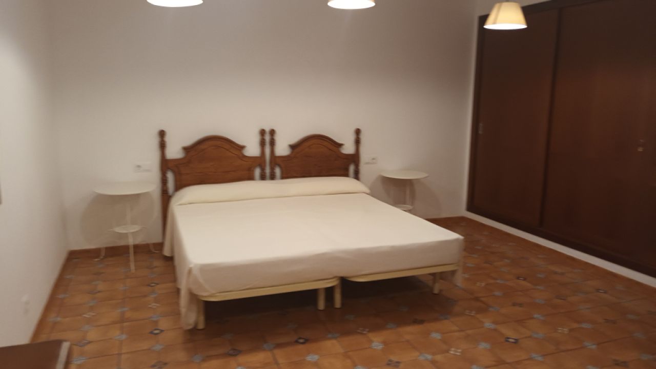 Winter: 4 Apts mit Gemeinschaftspool, BBQ und AC in einer DOrfsiedlung bei Campos -- AP 23 a - d WT