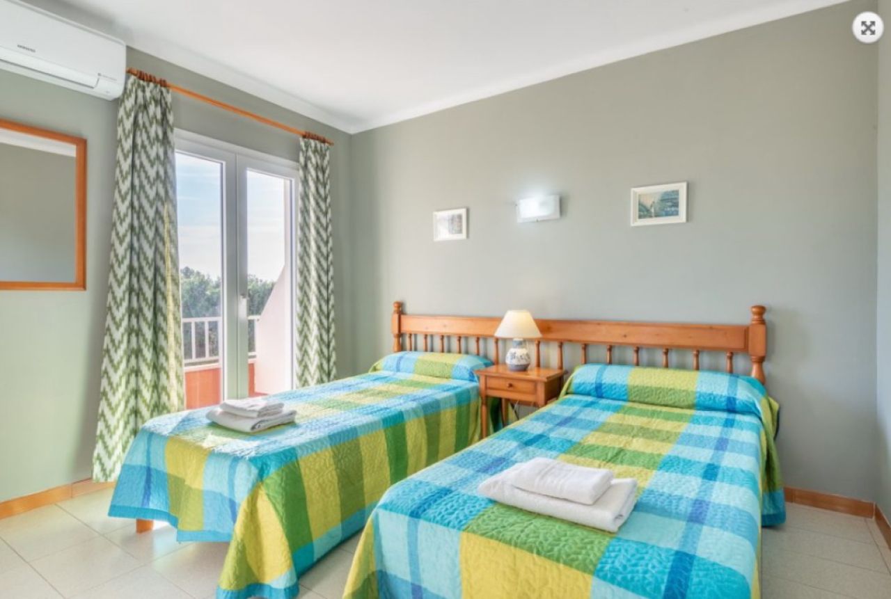 Invierno: 4 apartamentos modernos cerca de la costa de Porto Colom --- AP 19 a - c WT