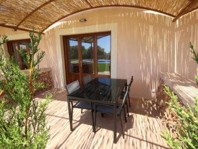 Winter: 9 apartments with 1 - 2 bedrooms on a communal plot with pool and AC in a quiet area near Campos-AP 43