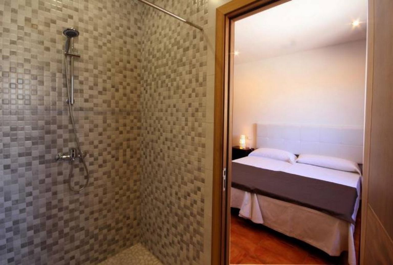 Winter: 9 Apts a 1 - 2 SZ auf einem gem.Grundstück mit Pool und AC in ruhiger Zone bei Campos-AP 43