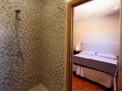 Winter: 9 Apts a 1 - 2 SZ auf einem gem.Grundstück mit Pool und AC in ruhiger Zone bei Campos-AP 43