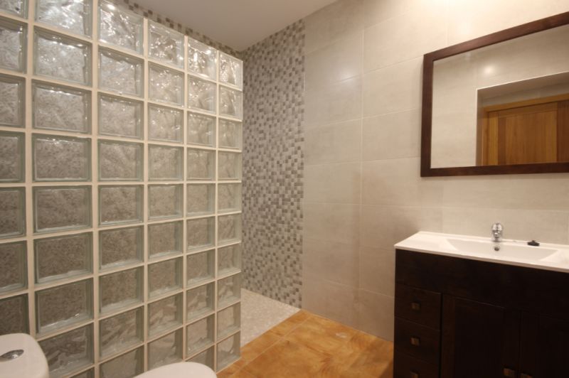 Winter: 9 Apts a 1 - 2 SZ auf einem gem.Grundstück mit Pool und AC in ruhiger Zone bei Campos-AP 43