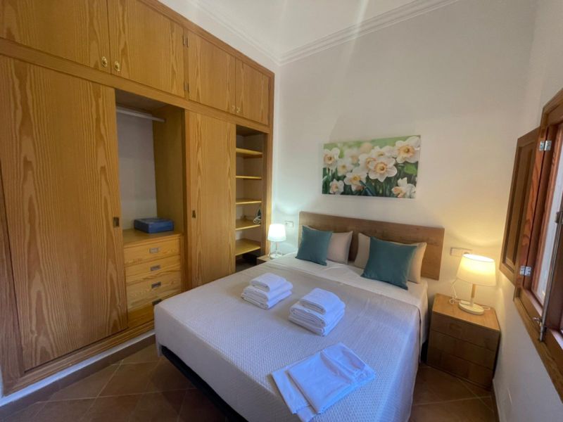 WINTER: Chalet in 1. Coastline with garden, AC, fireplace and pure sea views -- Cala Figuera -- CH 4