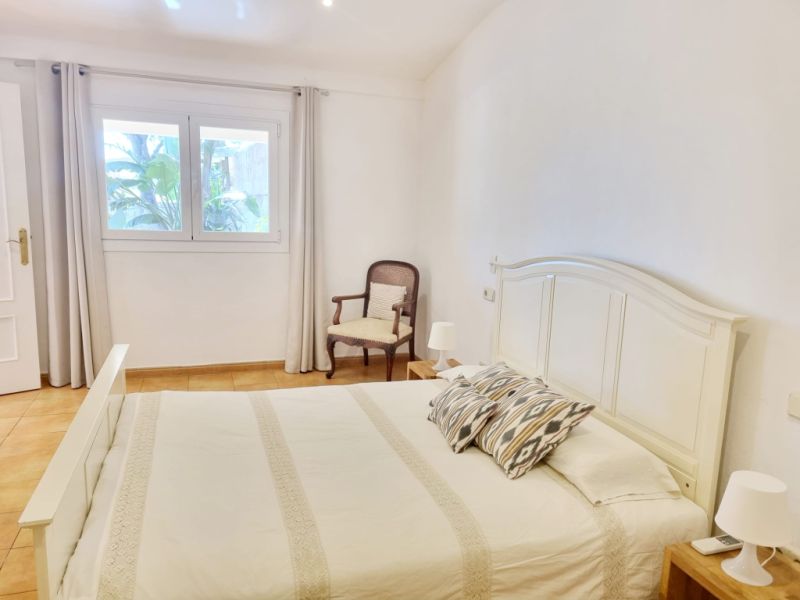 Winter: Ebenerdige Finca mit AC und Pool bei Campos - Es Trenc-- F 34 WT