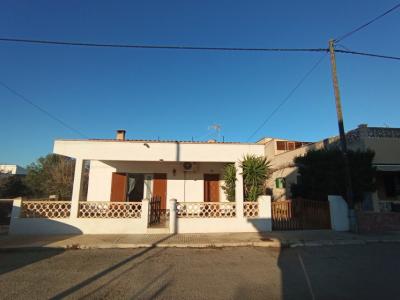 WINTER: Ebenerdiges Chalet mit Garten und Terrassen in Sa Rapita --- CH 01