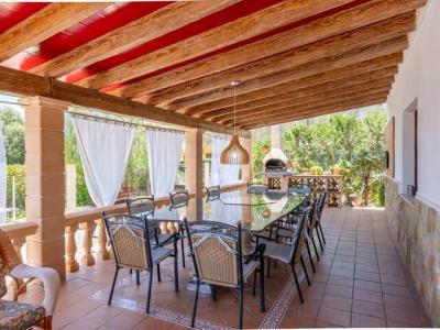 Winter: Ebenerdiges Chalet mit Gaszentralheizung, Pool und Garten in Cala Murada -- CH 11