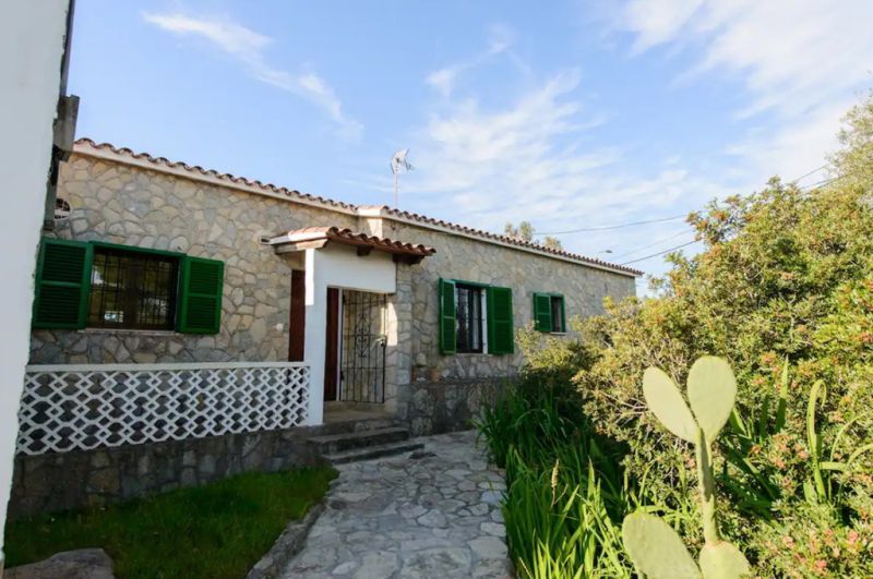 Winter: Ebenerdiges Chalet mit Heizung, Garten und Terrassen in Cala Murada --- CH 13 WT