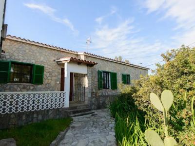 Winter: Ebenerdiges Chalet mit Heizung, Garten und Terrassen in Cala Murada --- CH 13 WT