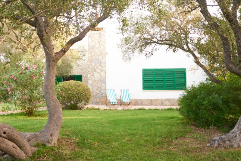 Winter: Ebenerdiges Chalet mit Heizung, Garten und Terrassen in Cala Murada --- CH 13 WT