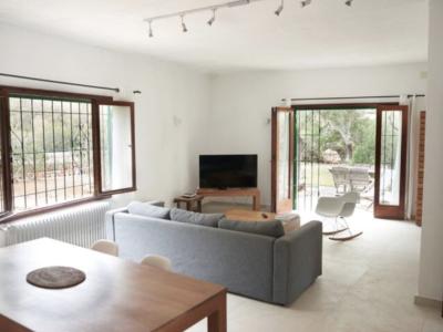 Winter: Ebenerdiges Chalet mit Heizung, Garten und Terrassen in Cala Murada --- CH 13 WT