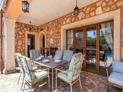 Winter: Ebenerdiges Chalet mit Ölzentralheizung und Garten in ruhiger Lage von Porto Colom  CH 27 WT