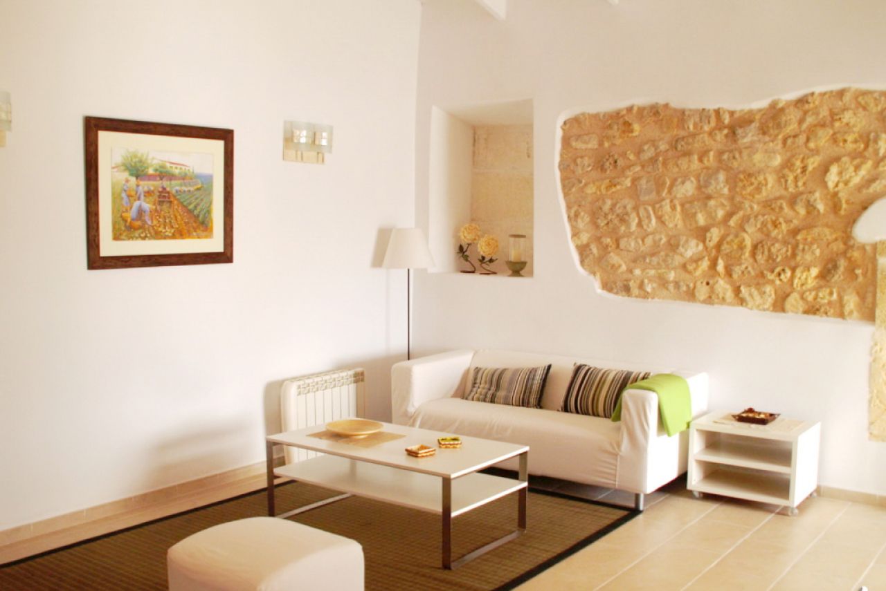 WINTER: Ebenerdiges modernes Häuschen bei Manacor --- F 250 c WT