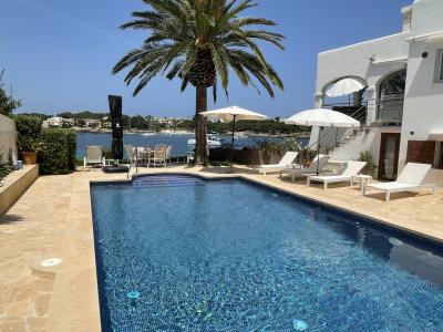 Winter: Elegantes Chalet mit Ölzentralheizung in 1. LInie der Küste von Portocolom --- CH 08 WT