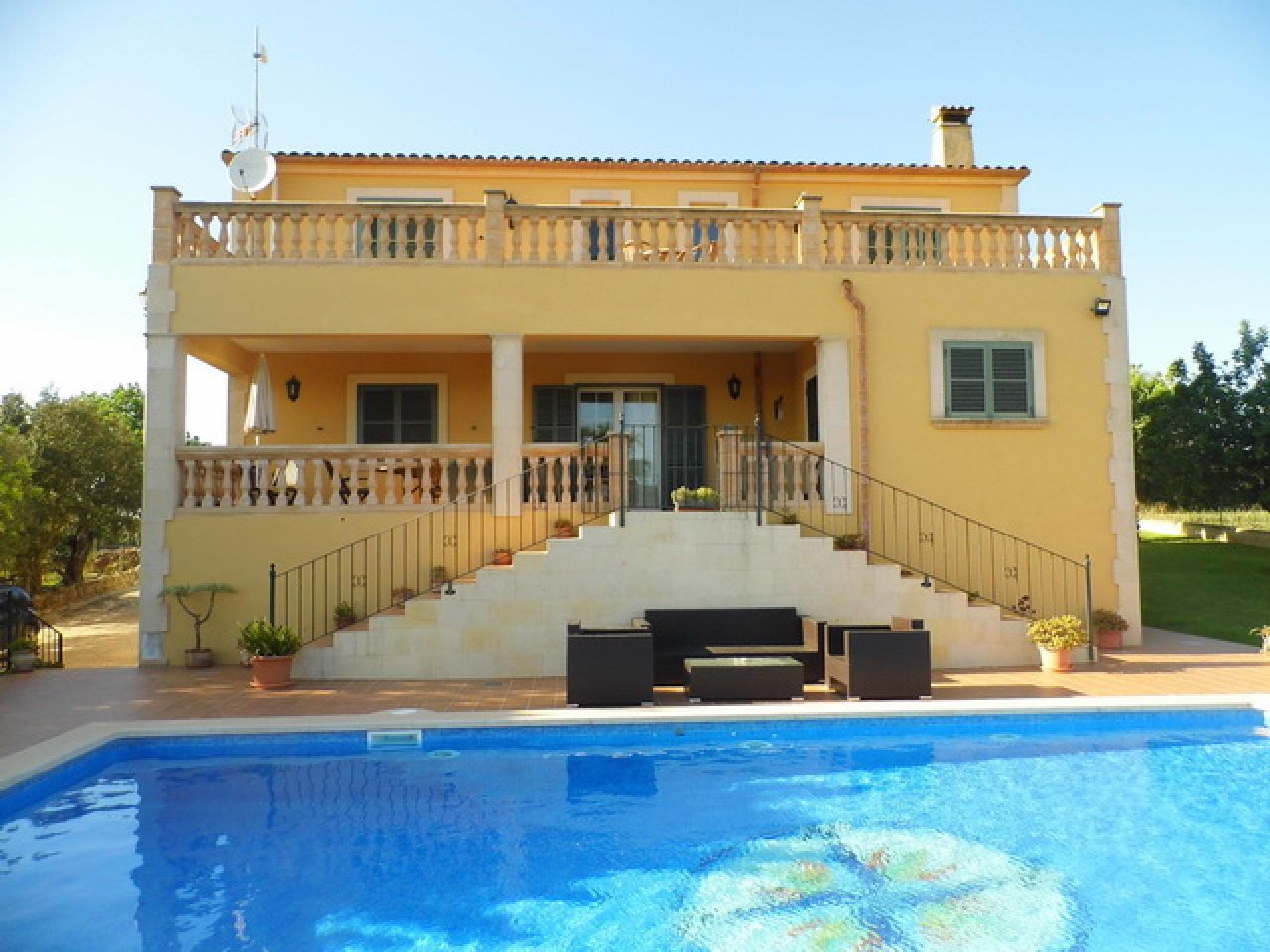 INVIERNO: Acogedora finca con calefacción, piscina en Cas Concos -- F 62 WT