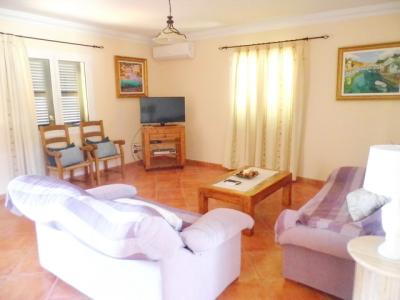 INVIERNO: Acogedora finca con calefacción, piscina en Cas Concos -- F 62 WT