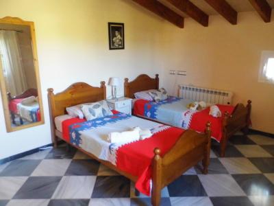 INVIERNO: Acogedora finca con calefacción, piscina en Cas Concos -- F 62 WT