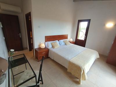 WINTER: Grosse Finca mit Fussbodenheizung, Pool und vielen Extras bei Campos -- F 27 WT