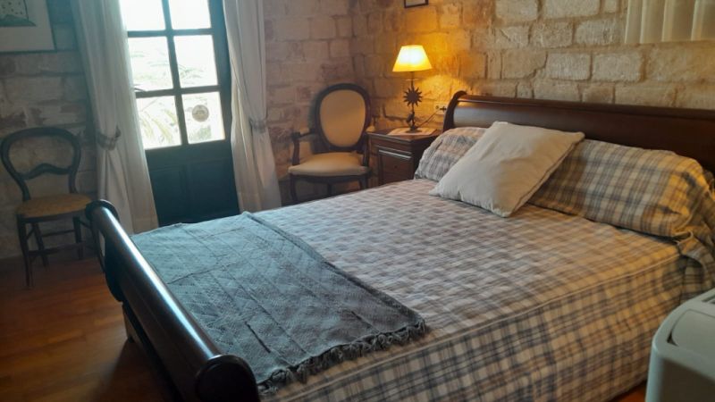 Winter: Grosse Finca mit traumhaftem Garten  bei Ses Salines -- F  63 WT