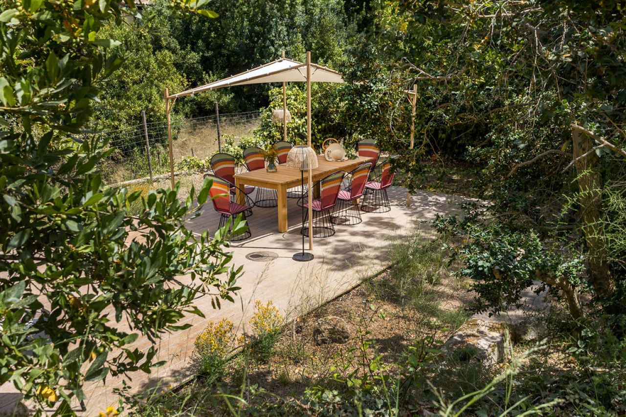 WINTER: Historische Finca -DH  mit Kamin in absolut ruhiger Lage in Orient- West --- F 04 WT