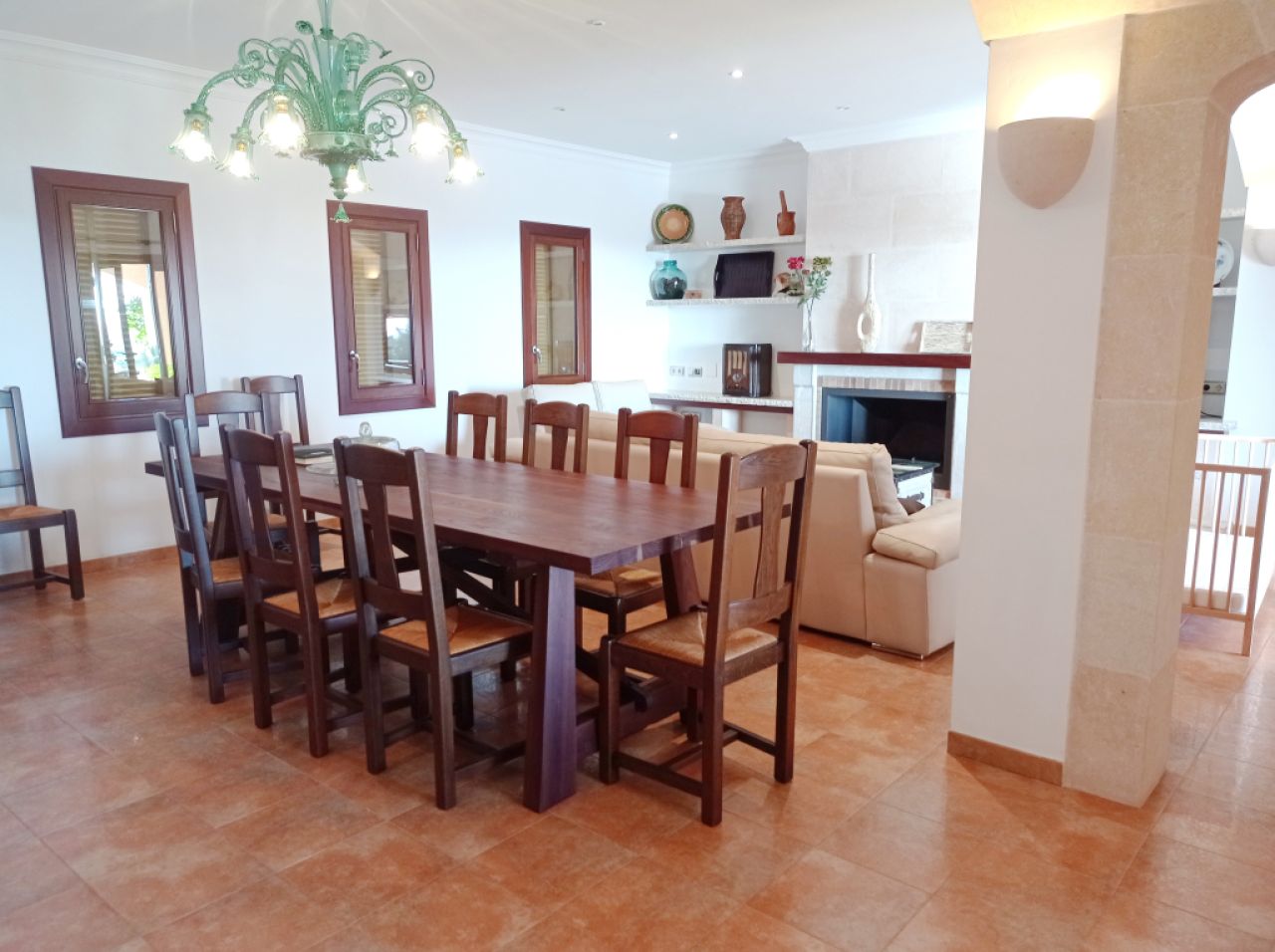 WINTER: Imposante Finca mit Pool, Heizung und schönem Ausblick -- F 02 WT