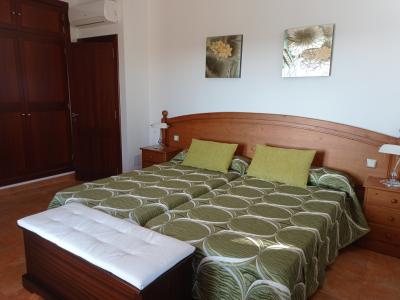 WINTER: Imposante Finca mit Pool, Heizung und schönem Ausblick -- F 02 WT