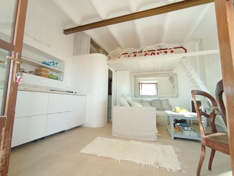 WINTER: Kleines Häuschen in den Bergen bei Felanitx --- C 11 WT