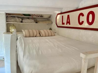 WINTER: Kleines Häuschen in den Bergen bei Felanitx --- C 11 WT