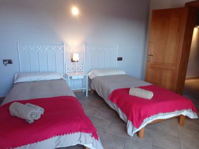 WINTER: Moderne und grosse Finca mit Pool bei Ses Salines -- F 37 WT