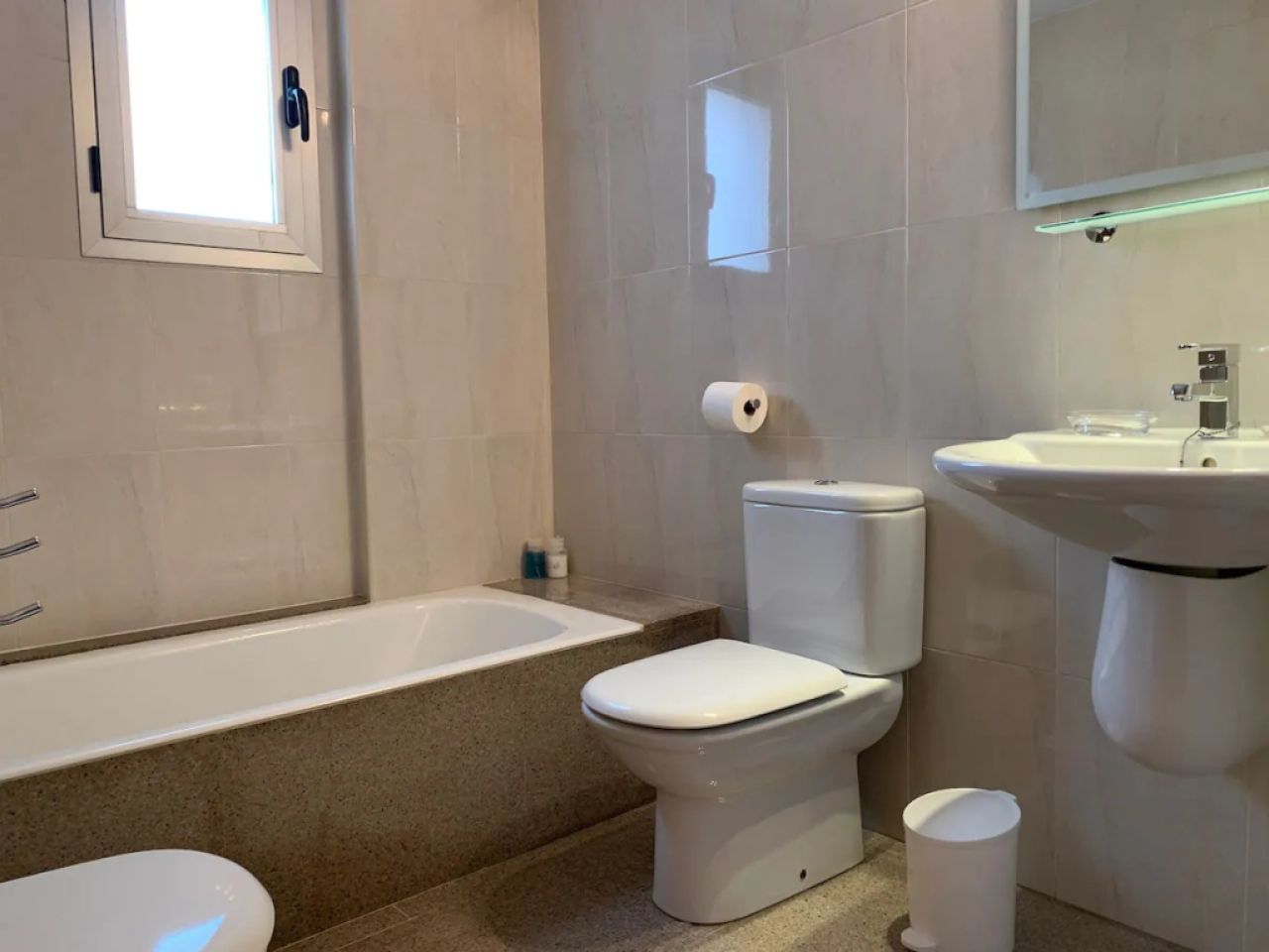 WINTER: Modern and newly developed apartment with roof terrace in Palma --- AP 12 WT