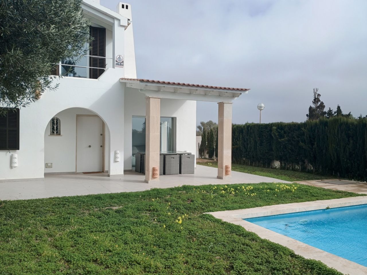 WINTER: Modernes 2 Etagenchalet mit AC, Pool in ruhiger Lage von Estanyol - CH 15 WT