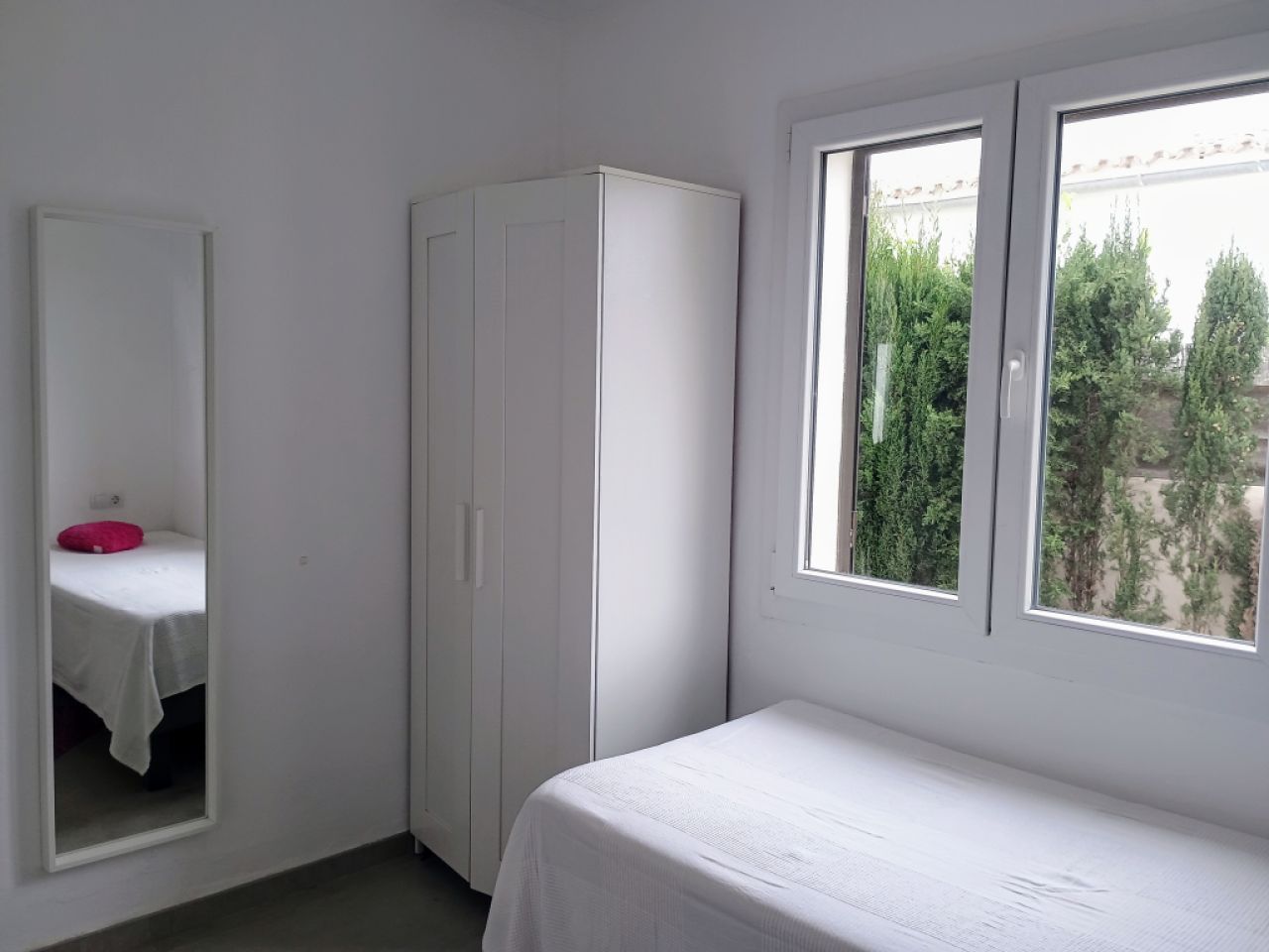 WINTER: Modernes 2 Etagenchalet mit AC, Pool in ruhiger Lage von Estanyol - CH 15 WT