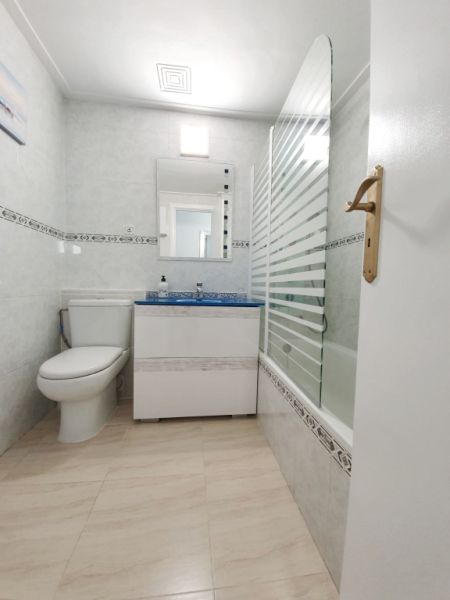 WINTER: Modernes Ap mit Gemeinschaftspool und Tennisplatz am Hafen von Alcudia --- AP 24 WT