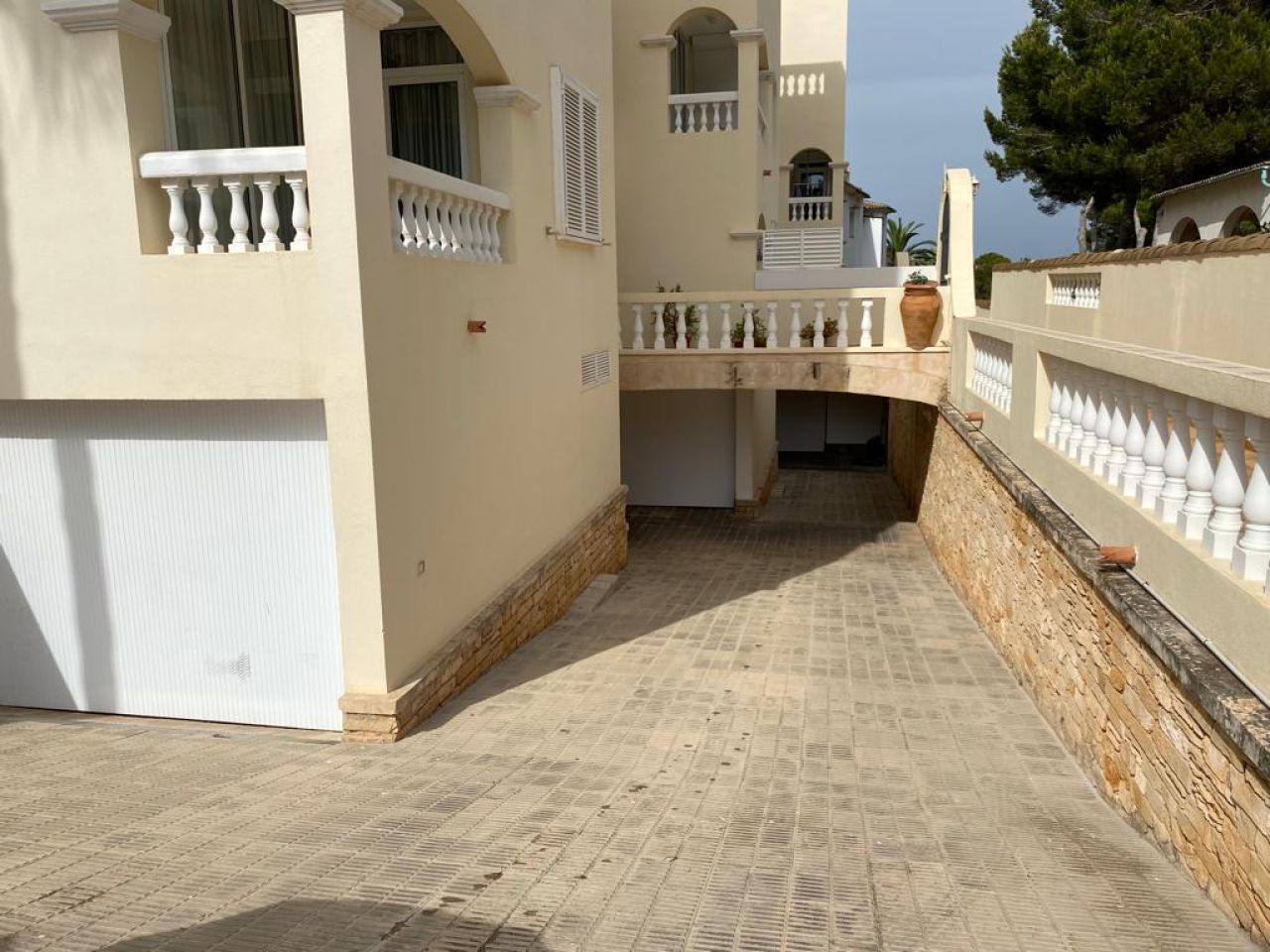 Winter: Modern apartment on 1st floor with 2 terraces near Marques beach --- Colonia St Jordi--W