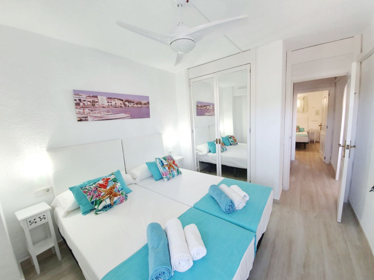 Winter: Modernes Apartment mit Gem Pool und Tennisplatz am Hafen von Alcudia -- AP 23 WT