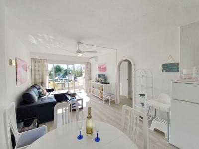 Winter: Modernes Apartment mit Gem Pool und Tennisplatz am Hafen von Alcudia -- AP 23 WT