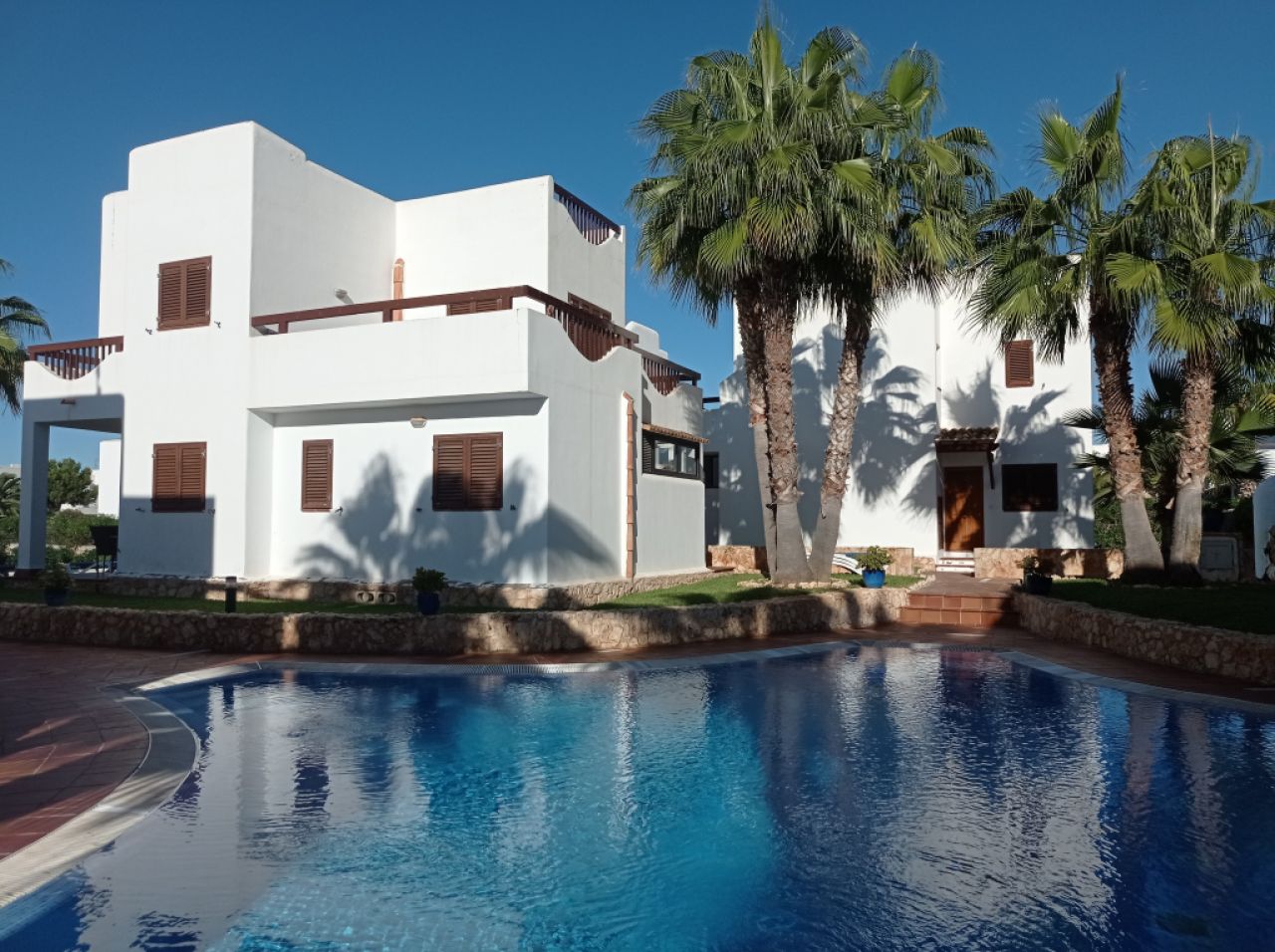 WINTER: Modern chalet with heating, garden and BBQ in Marina Dor II - Cala Dor -- CH 19 WT