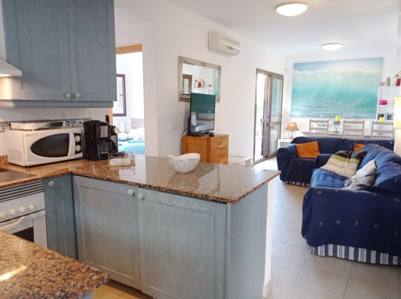 WINTER: Modern chalet with heating, garden and BBQ in Marina Dor II - Cala Dor -- CH 19 WT