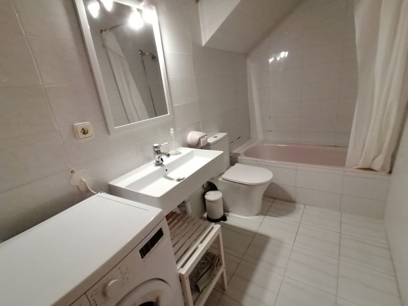 Winter: Parterreapartment in 1. Linie des Hafens von Colonia St JOrdi-- AP 25 WT