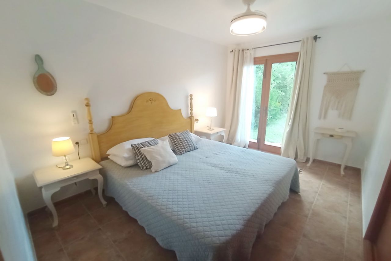 WINTER: Reihenhaus mit Gemeinschaftspool, Pellet und AC in Cala Mandia -- CH 26 WT