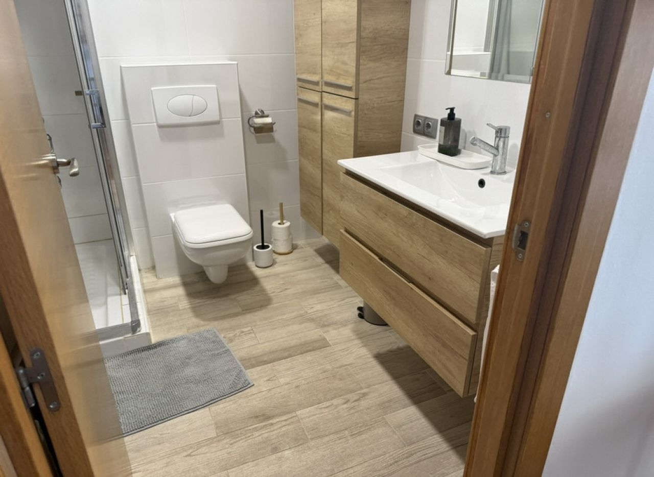 Winter: Renoviertes Apartment mit Balkon in Portixol-Palma -- AP 33 WT